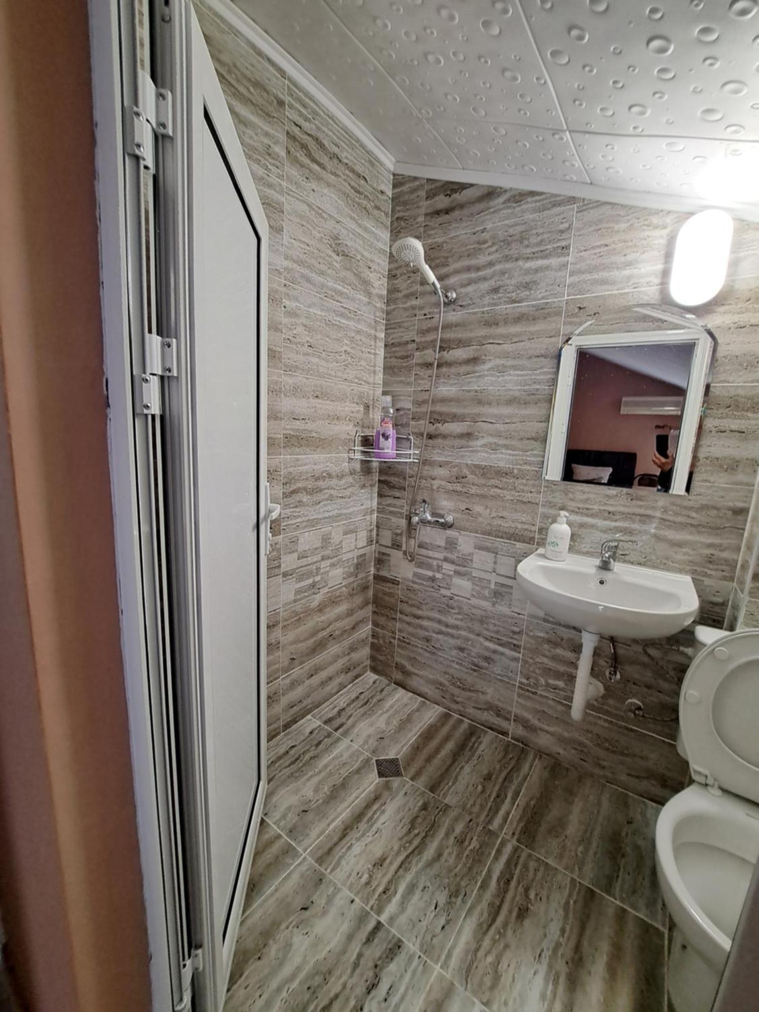 Къща За Гости "Чекичев" Svilengrad Ngoại thất bức ảnh